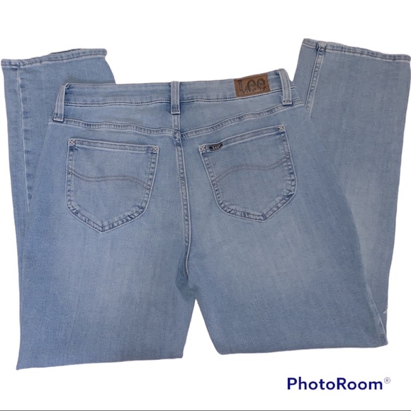 lee classic straight leg jeans